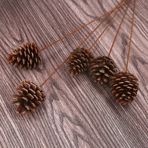 Natural Dried Pine Cones With Iron Wire Stems For DIY Christmas Decoration Rustic Handmade Pinecone Stems For Home Decor