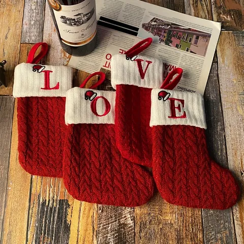 Calcetín de Navidad de Punto Rojo Con Bordado de Letras del Alfabeto Puño Blanco Adornos Colgantes Decoración Festiva Personalizada