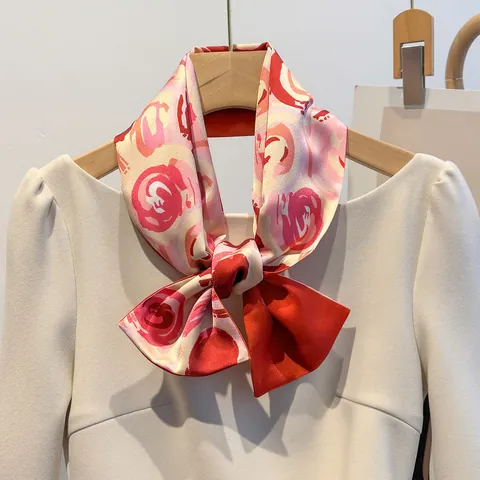 Foulard Mince en Satin Vintage pour Femmes Motif Floral Cachemire Long Ruban Aspect Soie pour Tenue de Bureau Bandeau Accessoire de Sac