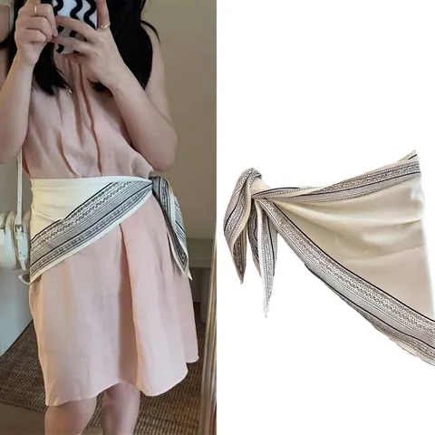 Vintage Paisley Print Triangle Scarf For Women Polyester Twill Satin Silk Feel Neck Scarf Shawl Decorative Waist Wrap Kerchief