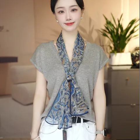 Elegante Sciarpa da Donna in Filato di Poliestere Xili Sciarpa Lunga Protezione Solare Floral Paisley Stampata Foulard di Seta Sintetica Moda Estate Collo