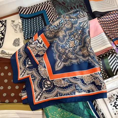 Korean Style Satin Square Scarf For Women Paisley Floral Printed Bandana Hair Tie Neck Scarf Bag Decoration Elegant Retro Accessories