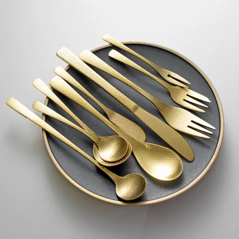 Hammered Gold Stainless Steel Cutlery Set Luxury Retro Steak Knife Fork Spoon For Home Restaurant Banquet Wedding Tableware