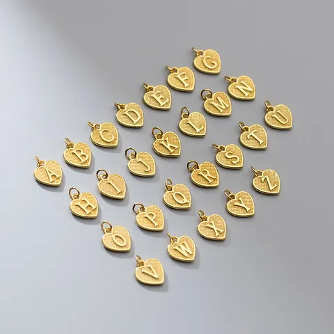 Colgante de Letra de Plata de Ley 925 en Forma de Corazón Colgante Solo (Sin Cadena) Joyería DIY Charm Oro Plata Letra A-Z Pequeño Adorno Q0479