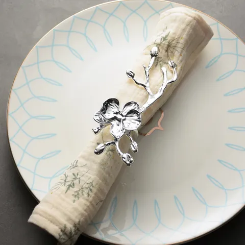 Creative Orchid Floral Napkin Ring Luxury Alloy Metal Table Decor For Restaurant Wedding Banquet Home Dining Decoration