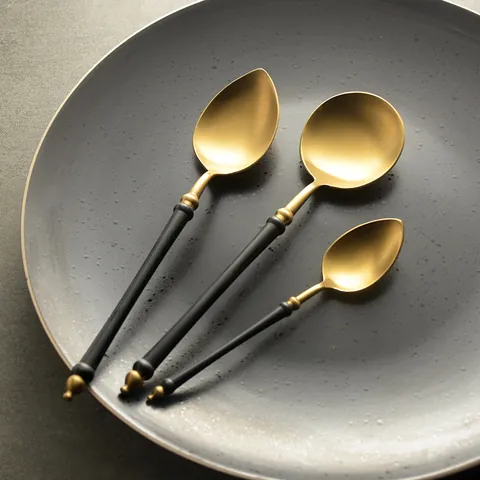 304 Stainless Steel Western Dinner Spoon Black Gold Mirror Matte Dessert Tea Spoon For Wedding Banquet Party Tableware