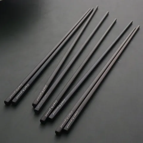 304 Stainless Steel Chopsticks Retro Non-slip Square Metal Tableware Reusable High Temperature Resistant Home Restaurant