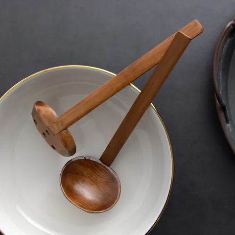 Japanese Style Long Handle Natural Wood Soup Spoon Slotted Colander For Ramen Hotpot Kitchen Cooking Dining Tableware Accessory