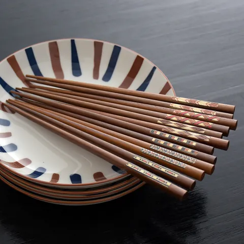 Japanese Style Wooden Chopsticks Retro Geometric Stripes Print Natural Wood Reusable Tableware For Kitchen Dining Daily Use Gift