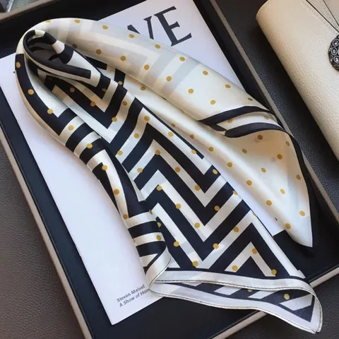 Elegant Satin Square Scarf for Women Vintage Floral Geometric Print Bandana Fashion Neck Scarf Hair Wrap Silk Like Style