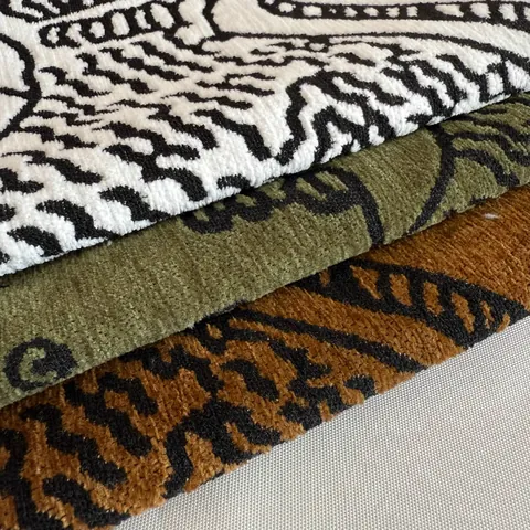 Vintage Tiger Pattern Chenille Jacquard Fabric Retro Mid-Century Style Polyester Woven Material For Sofa Pillow Upholstery Home Decor
