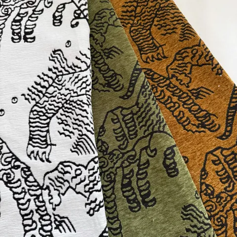 Vintage Tiger Pattern Chenille Jacquard Fabric Retro Mid-Century Style Polyester Woven Material For Sofa Pillow Upholstery Home Decor