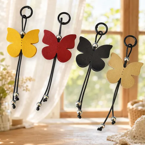 Porte-clés Papillon en Cuir PU Macaron Minimaliste Pendentif de Sac Style Ins Mignon Accessoire de Mode Cadeau pour Femme