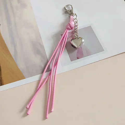 Porte-clés Créatif à Gland en Cœur Cordon Ciré Tissé Style Coréen Anneau de Clé en Alliage pour Pendentif de Sac Voiture Accessoires Femmes