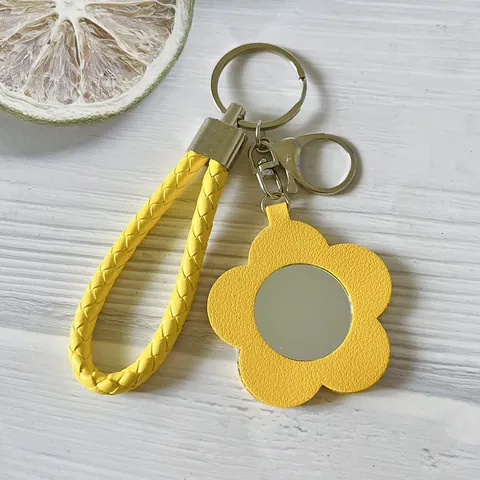 Porte-Clés Miroir Fleur en Cuir PU Pendentif de Sac Corde Tressée Mini Miroir de Maquillage Portable