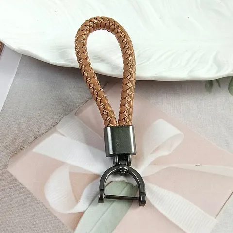 Minimalist Woven Leather Rope Keychain horseshoe D-Ring Buckle Car Key Chain Bag Pendant Gift For Men Women