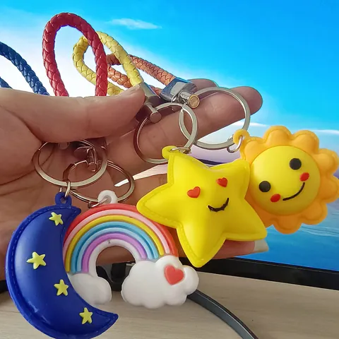 Mignon Dessin Animé Arc En Ciel Amis Porte Clés Silicone Soleil Étoile Lune Sac Charme Pendentif Or Métal Porte Clés Cadeau