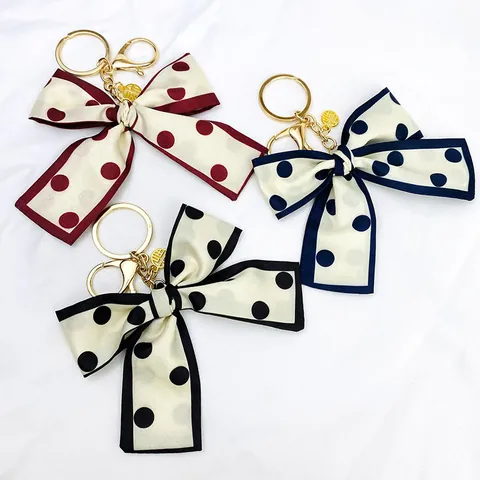 Porte-clés Noeud Foulard en Soie à Pois Rétro Bijou de Sac en Alliage Doré Accessoires Femme Cadeau