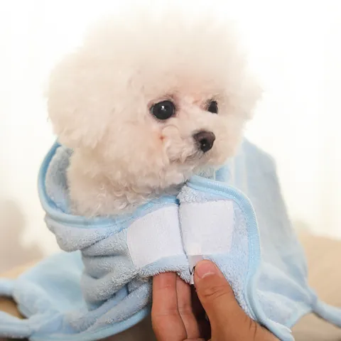 Super Absorbent Coral Fleece Pet Bathrobe Hooded Dog Bath Towel Quick Drying Adjustable Robe For Puppy Cats Kitten