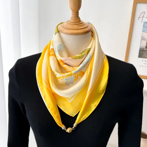 Women's Elegant Floral Printed Satin Triangle Scarf With Magnetic Buckle Lightweight Silk Feeling Neck Scarf For Spring Autumn