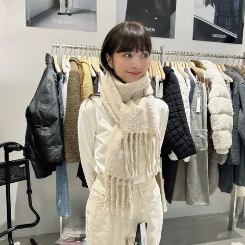 Winter 80% Wool Blend Boucle Scarf For Women Thick Warm Knitted Large Shawl With Tassel Patch Chic Korean Style Scarf