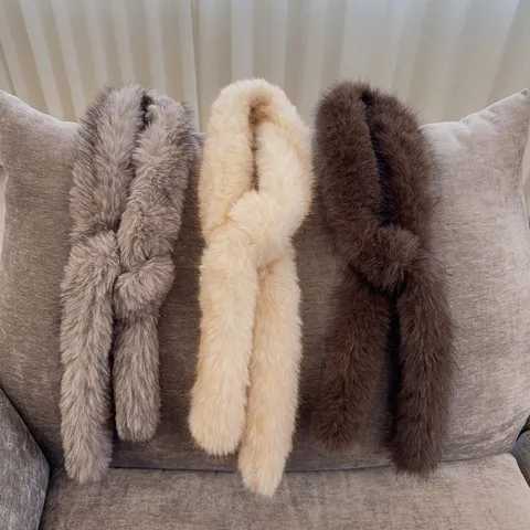 Korean Style Slender Plush Faux Fur Scarf For Women Winter Warm Neck Warmer Soft Baguette Scarf Decorative Fur Collar Solid Color