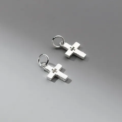 925 Argento Sterling Retrò Croce Ciondolo Solo Senza Catena per Gioielli DIY Traforato Vintage Argento Materiali