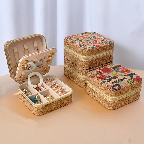 Portable Travel Jewelry Box With Mirror Retro Floral Printed Leather Cork Texture Storage Case For Earrings Rings Necklaces