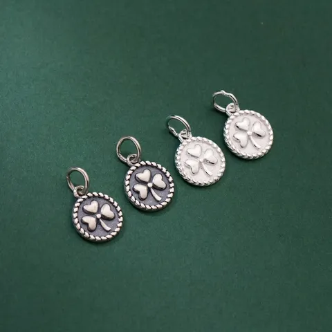 Ciondolo a Piastra Rotonda in Argento Sterling 925 con Trifoglio Portafortuna Retrò Antico Fai da Te Ciondoli per Bracciale Collana