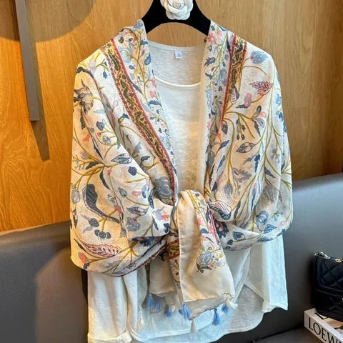 Women's Bohemian Printed Voile Shawl Scarf With Tassels Lightweight Sun Protection Scarf For Beach Resort Summer Wrap