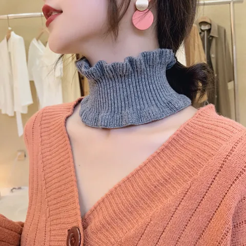 Women Winter Ruffled Edge Knit Neck Warmer Soft Breathable Pullover Neck Gaiter Scarf For Autumn Winter Outdoor Daily Wear