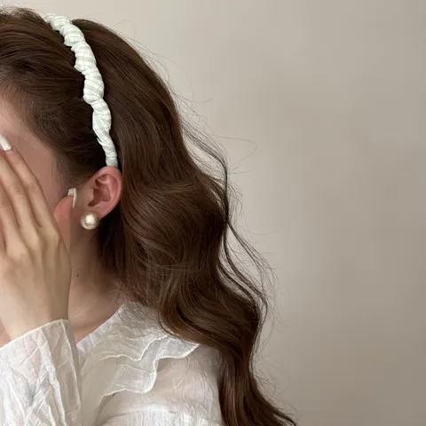 Korean Plaid Cloth Wrapped Headband With Teeth Non-Slip Wavy Hair Hoop Sweet Grid Pattern Hairband For Women Daily Hair Accessories