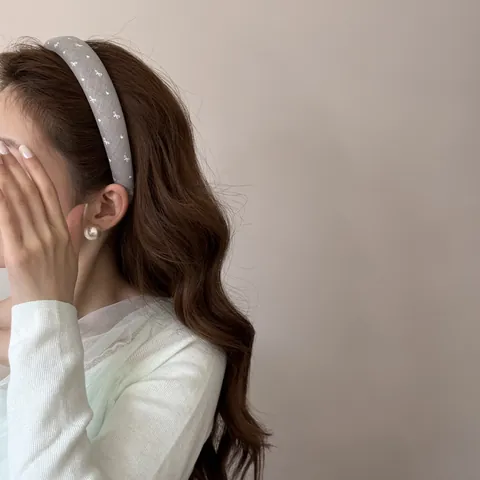 Serre-tête en Satin à Petites Fleurs de Style Coréen pour Femmes Fait à la Main Rembourré à Tête Haute Accessoires de Cheveux de Banlieue