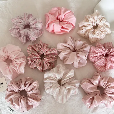 Chouchous Nuage Crème pour Femmes Filles Doux Élastiques Plissés Vichy Motifs à Pois Accessoires de Cheveux en Polyester Moelleux
