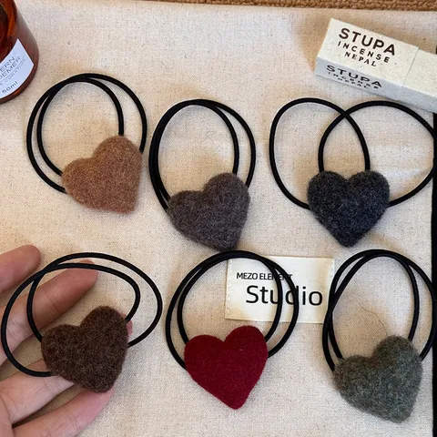 Autumn Winter Kawaii Plush Heart Hair Tie Japanese Sweet Faux Rabbit Fur Hair Ring Elastic Ponytail Holder Korean Soft Girl Hair Accessories