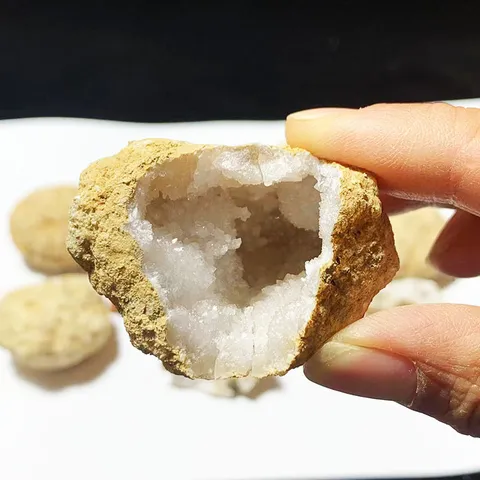 Spécimen de Pierre Brute de Géode de Cristal de Roche du Maroc Naturel Bol aux Trésors Agate Cristalline Décoration Maison Bureau Ornements