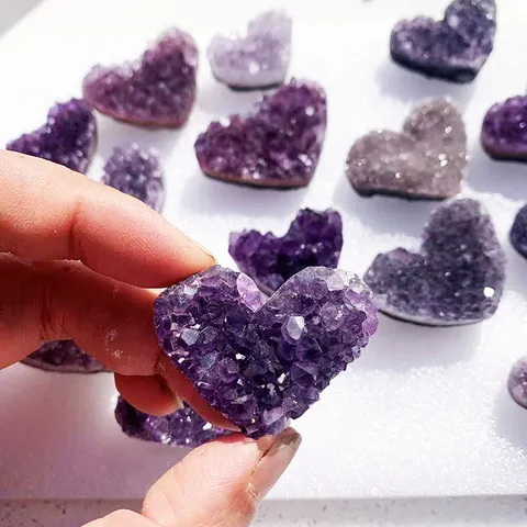 Uruguay Natuurlijke Amethist Groep Hartvorm Ruwe Steen Mineraal Specimen Thuis Kristal Druzy Ornament Heilzame Steen