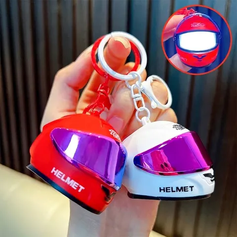 Llavero de Casco de Motocicleta Genial Con Luz LED Luminoso Colgante de Mochila de Plástico ABS Decoración Regalo