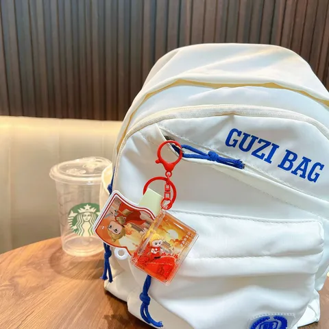 Acryl Vloeibaar Drijfzand Fles Sleutelhanger Koelkastmagneet Culturele Creatieve Drijvende Figuur Hanger Voor Tas Cadeau