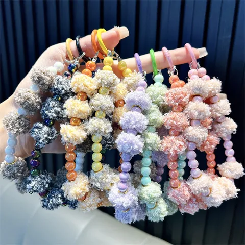 Lindo Llavero de Cadena de Teléfono con Cuentas y Pompones Cuentas de Acrílico de Colores Colgante de Bolso de Felpa para Mujeres Niñas Regalo