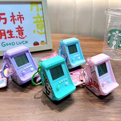 Mini Handheld Block Puzzle Game Console Keychain Retro Electronic Arcade Toy For Students Kids Gift Bag Pendant Portable Gaming Gadget