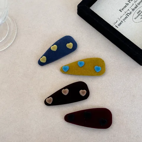 Pinces à Cheveux BB Coréennes en Velours Cœur Étoile Triangle pour Femmes Filles Barrettes Rétro Mignonnes Accessoires Cheveux