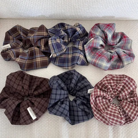 Korean Style Vintage Plaid Scrunchie Retro Checkered Fabric Hair Tie Large Elastic Hair Band For Women Ponytail Bun Accessories