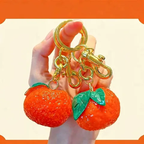 Lindo Llavero de Resina de Simulación de Frutas Dibujos Animados Naranja Fresa Hongo Colgante Llavero de Coche Bolsa Accesorios Colgantes Encanto Regalo