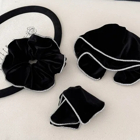Elegant Black Velvet Rhinestone Hair Scrunchies For Women High Elasticity Hair Tie Bow Ponytail Clip Claw Clip Hair Accessories