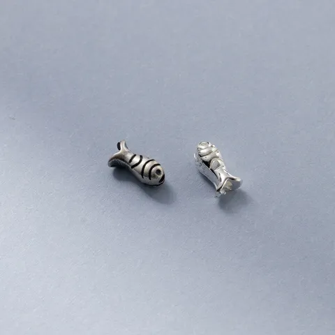 S925 Sterling Silver Fish Spacer Beads Patterned Small Fish Through Hole Vintage Oxidized Loose Beads For Jewelry Making DIY Accessories