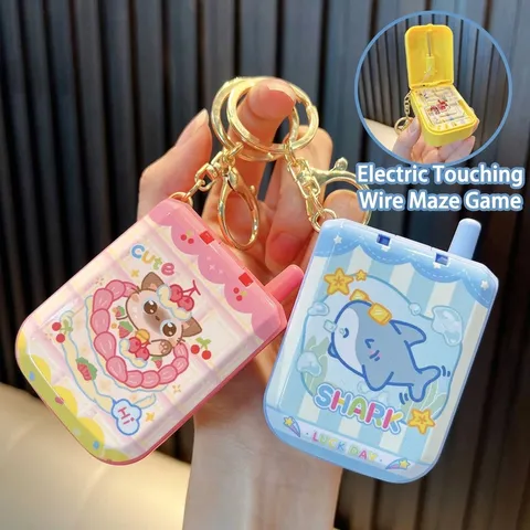 Mini Electric Maze Game Keychain Retro Phone Shape Handheld Puzzle Toy For Kids Cute Capybara Shark Animal Bag Charm Pendant Gift