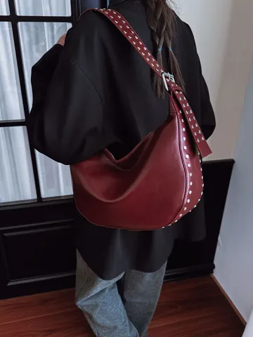 Vintage PU Leather Hobo Bag For Women Large Capacity Rivet Shoulder Bag Fashion Adjustable Strap Crossbody Bag Casual Tote Bag