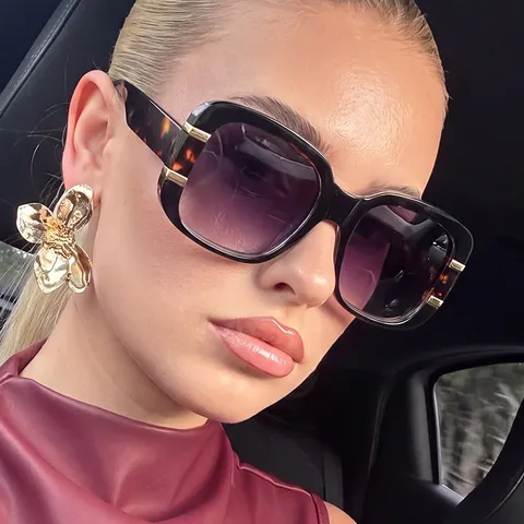 Gafas de Sol Retro Oversized Cuadradas para Mujer Montura de Policarbonato Protección UV400 Moda Conducir Gafas de Sol Con Decoración de Barra de Metal