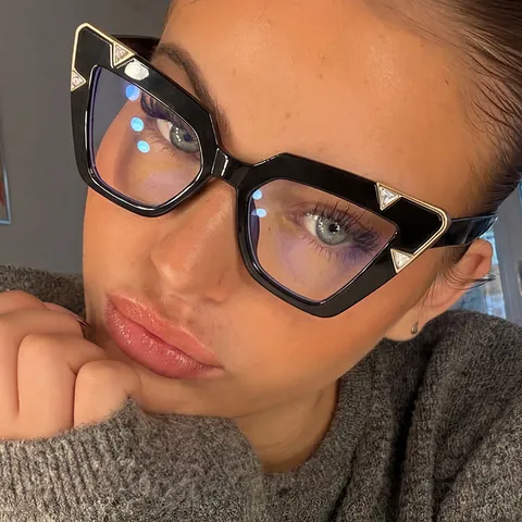 Gafas de Sol de Moda para Mujer Oversize Ojo de Gato Con Decoración de Metal de Triángulo y Strass Protección UV400 Montura de PC Lente de AC